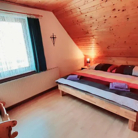 Haus Am Ring Semesterbostad Spielberg Bei Knittelfeld
