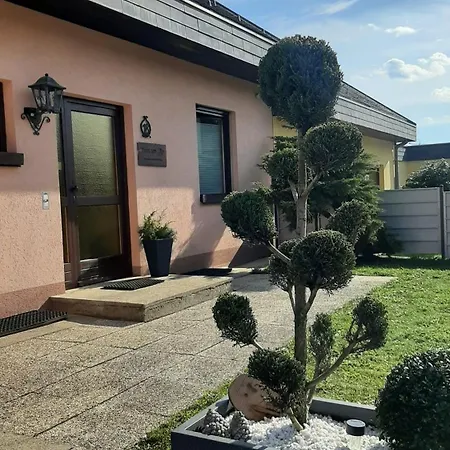 Haus Am Ring Semesterbostad *
